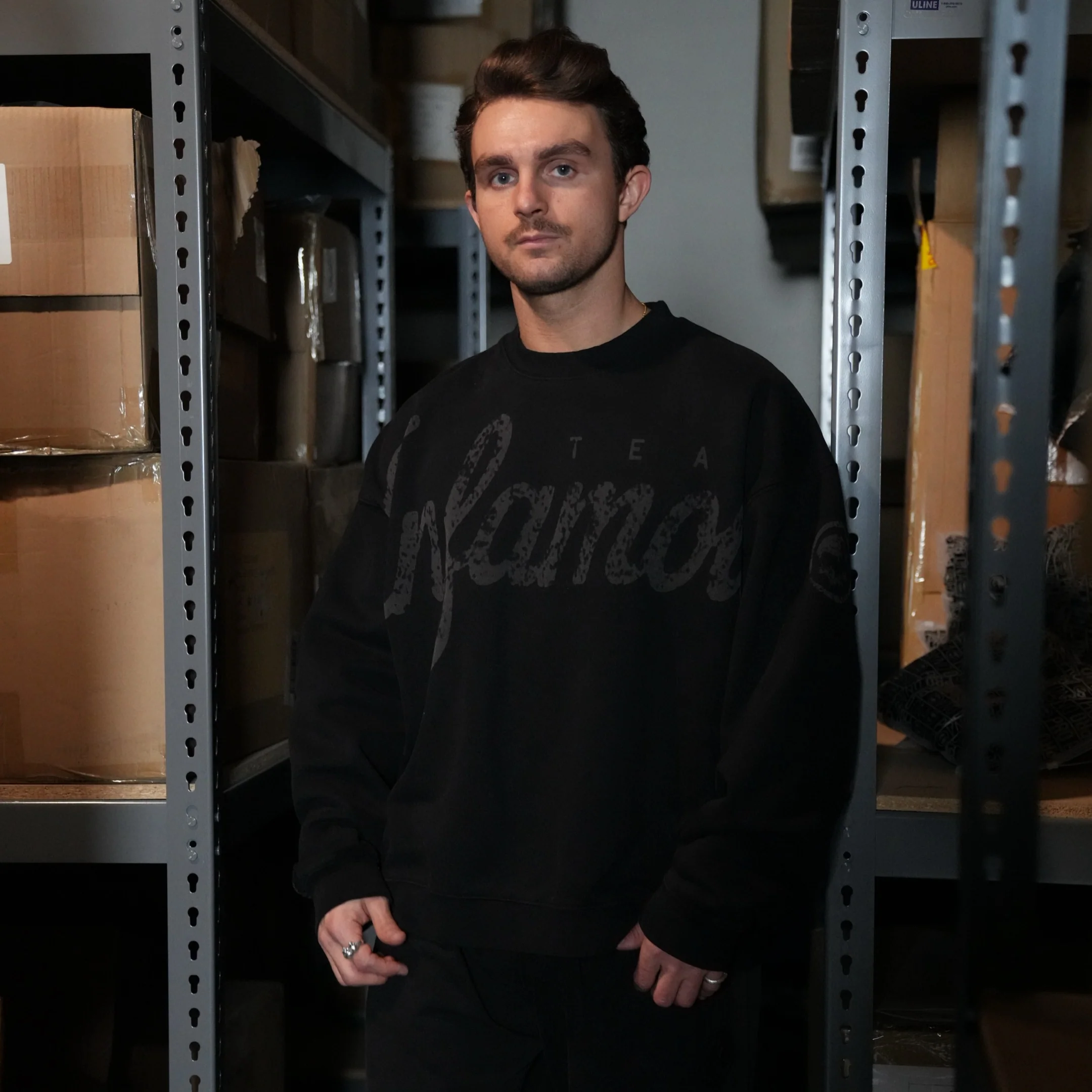 HERITAGE CREW - SCRIPT / BLACK WASH - Image 2
