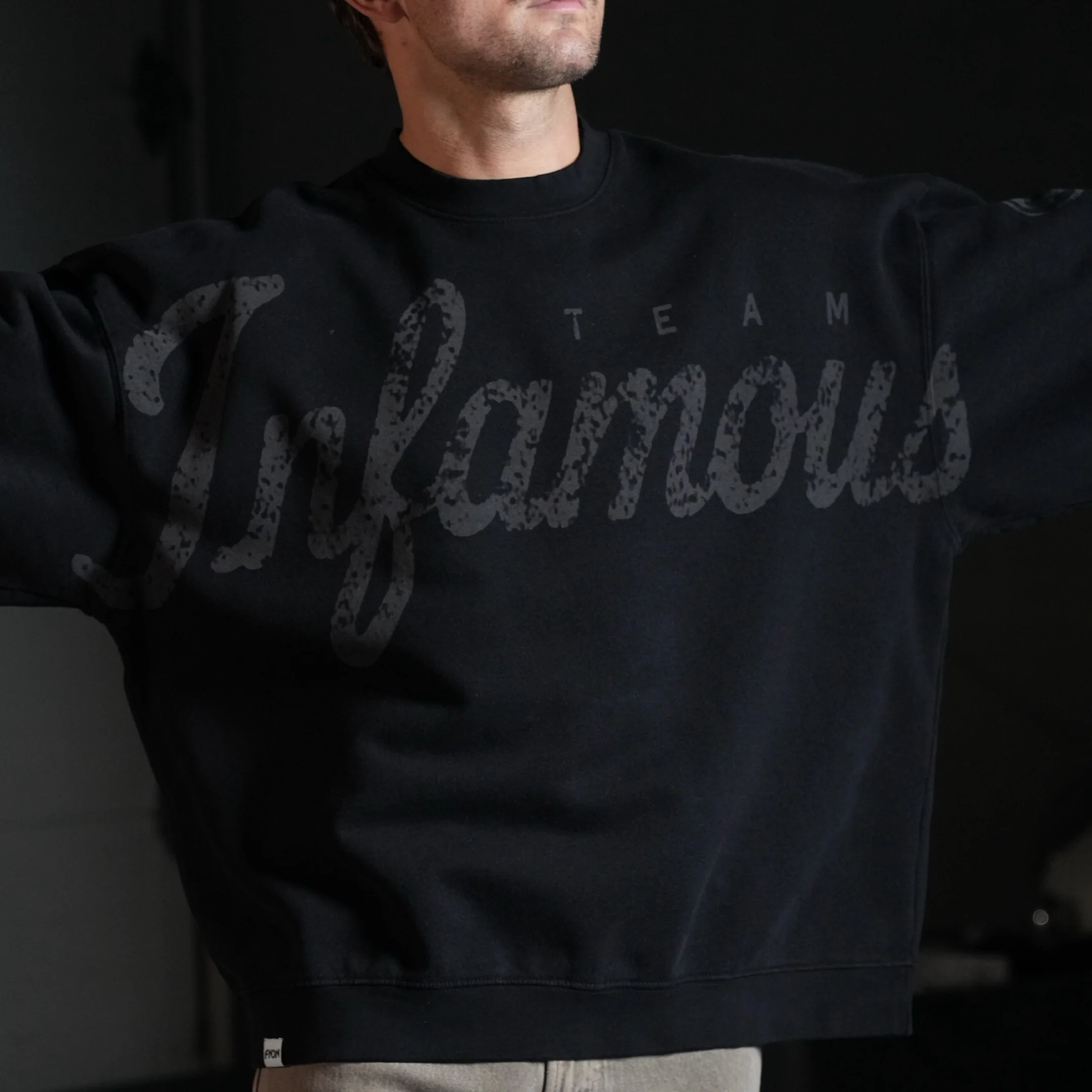 HERITAGE CREW - SCRIPT / BLACK WASH - Image 6