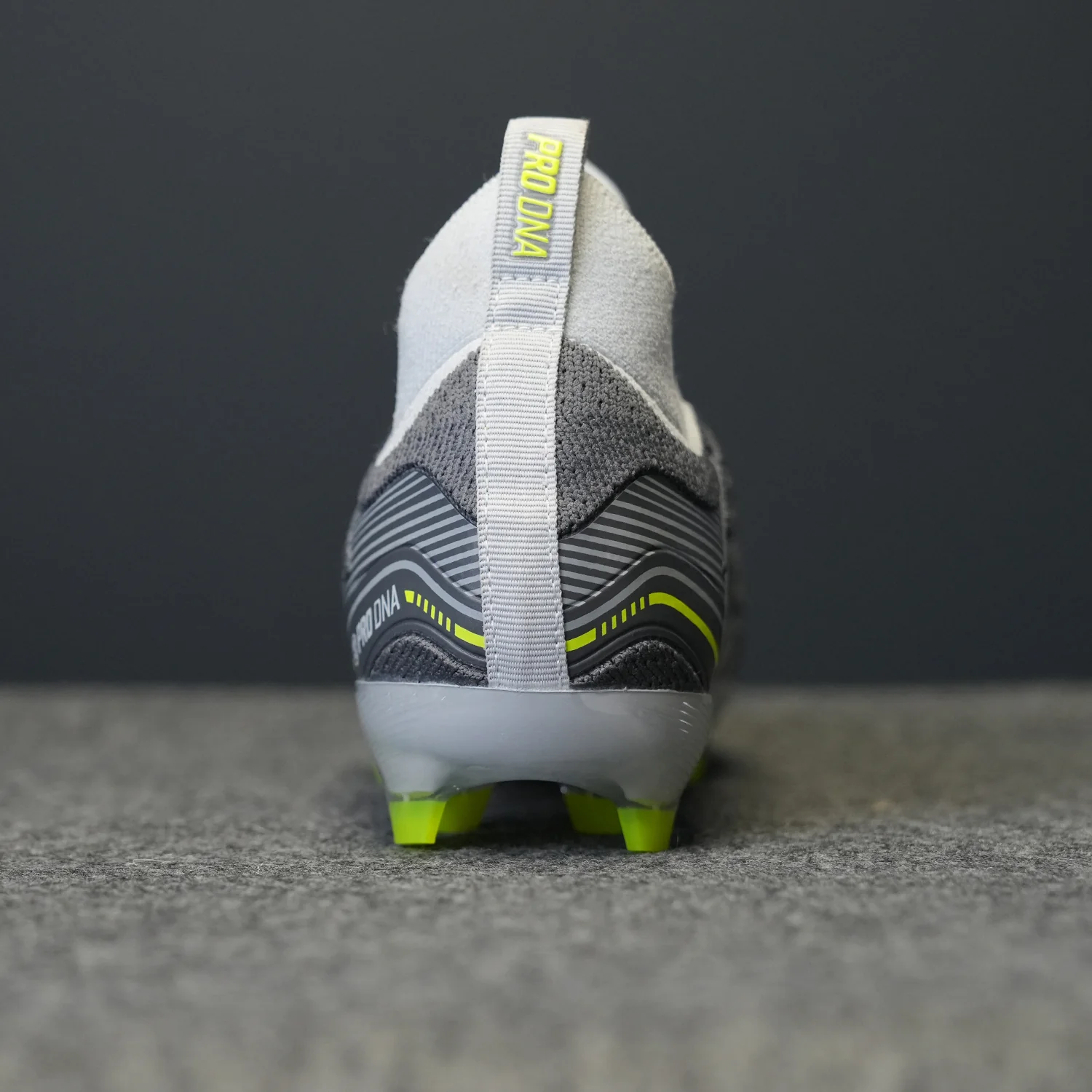 PRO DNA™ VOLTRAX CLEATS - GRAY - Image 5