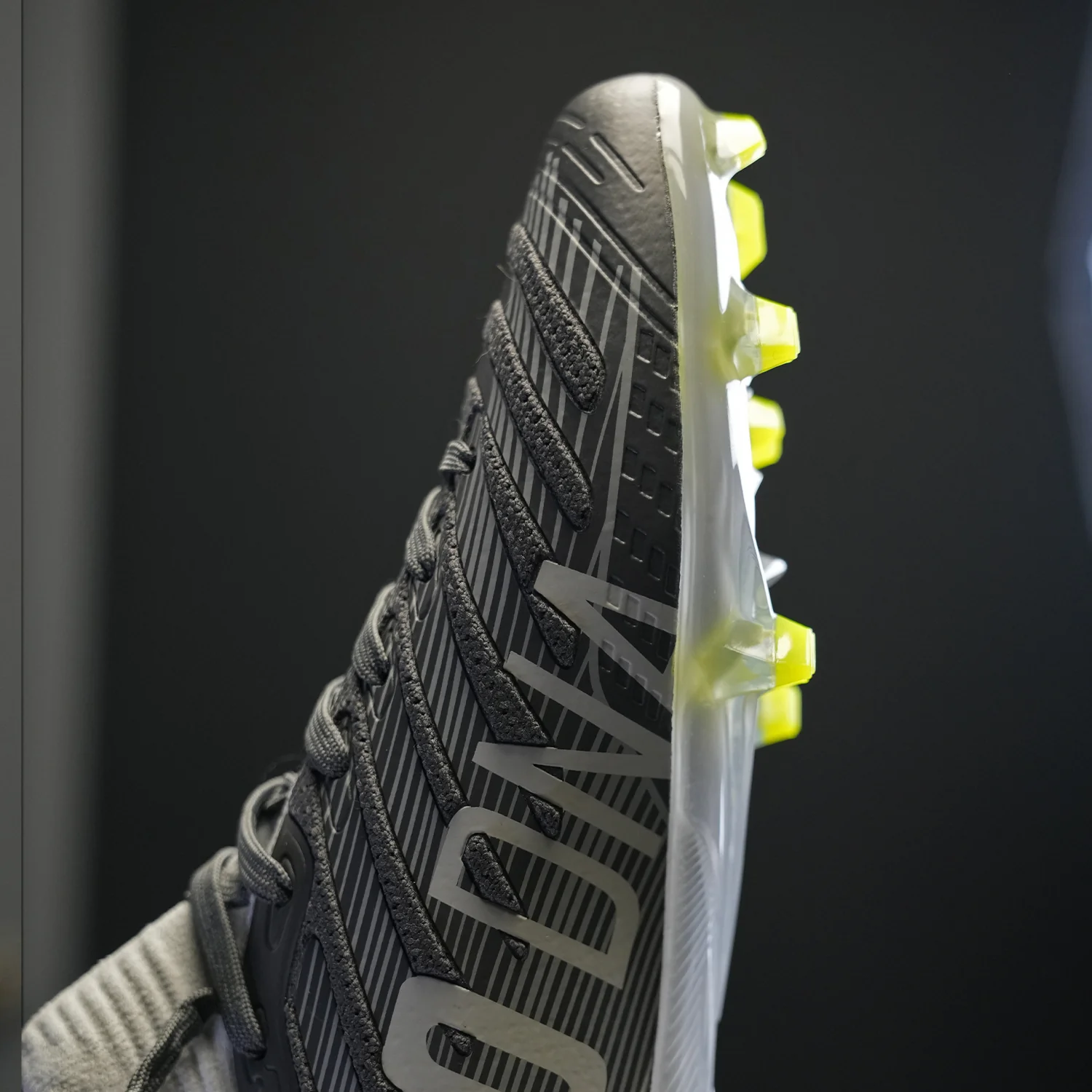 PRO DNA™ VOLTRAX CLEATS - GRAY - Image 6